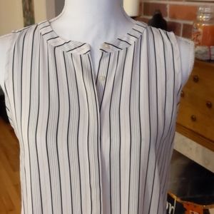 Beautiful loft blouse